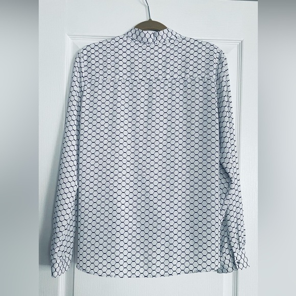 Reserved White and Black Patterned Blouse - Picture 2 of 4
